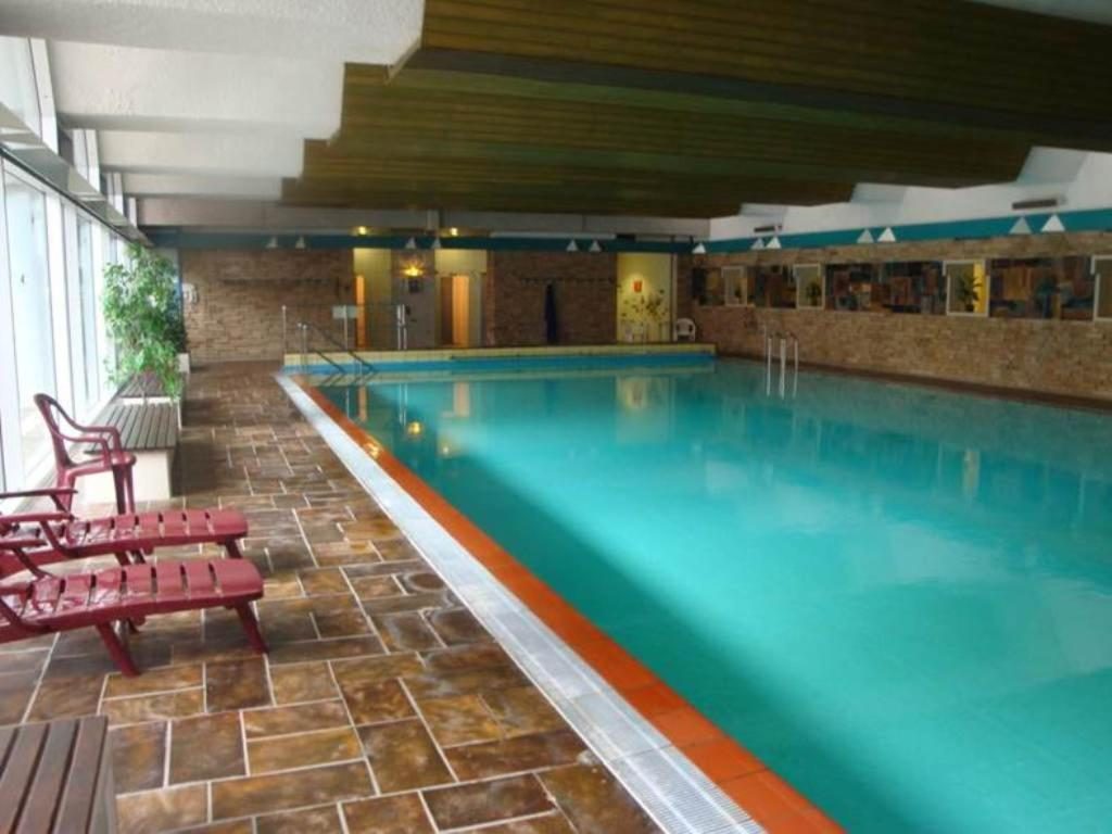 Hallenbad im Haus